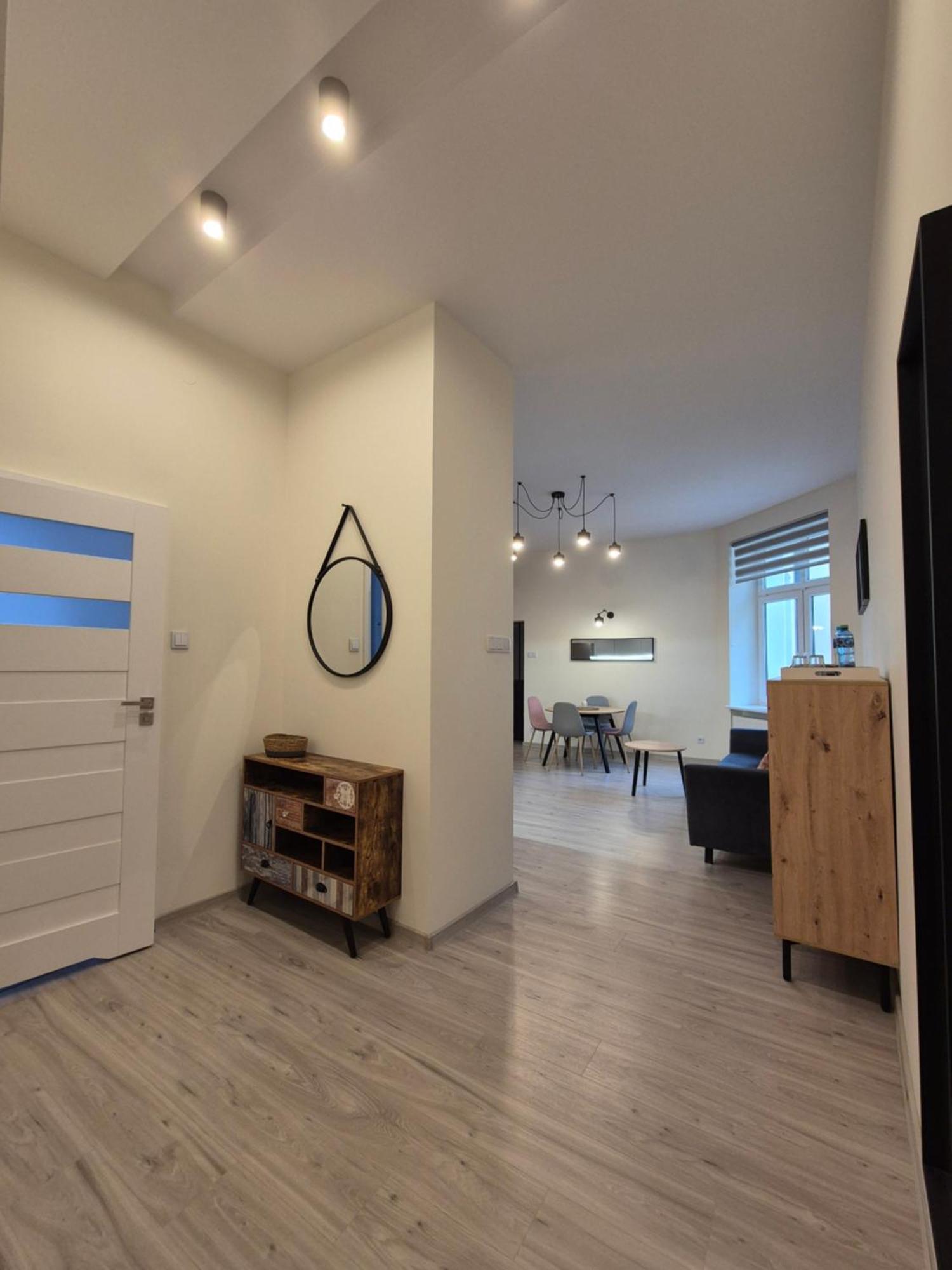 Duzy Komfortowy Apartament W Samym Centrum Przy Manufaktura I Piotrkowska, Blisko Zoo, Fala Appartement Łódź Buitenkant foto